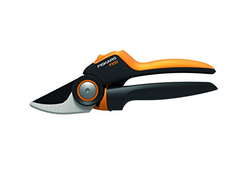 Fiskars PowerGear X Bypass-Gartenschere mit Rollgriff für frische Äste und Zweige, Antihaftbeschichtet, Hochwertiger Stahl, Länge: 21,5 cm, Schwarz/Orange, PX92, 1023630 Fiskars PowerGear X Bypass-Gartenschere mit Rollgriff für frische Äste und Zweige, Antihaftbeschichtet, Hochwertiger Stahl, Länge: 21,5 cm, Schwarz/Orange, PX92, 1023630